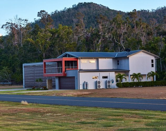 Tropical Hangar Homes Whitsunday Airport