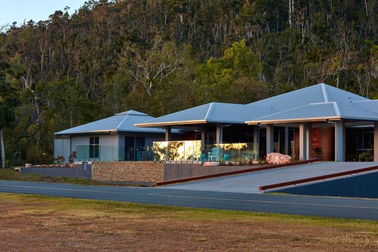 Tropical Hangar Homes Whitsunday Airport